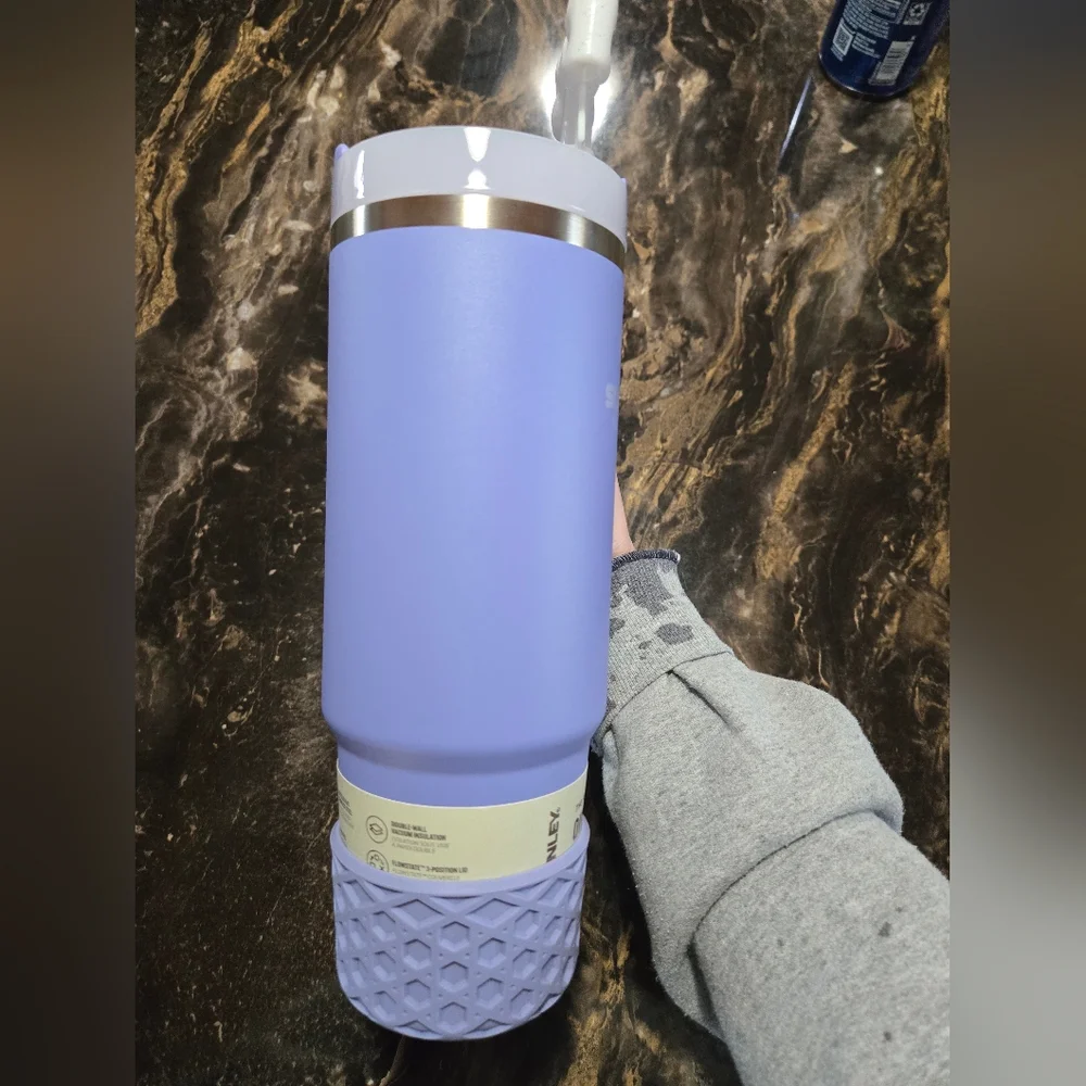 Hydrangea Stanley 30oz - Picture 2 of 6